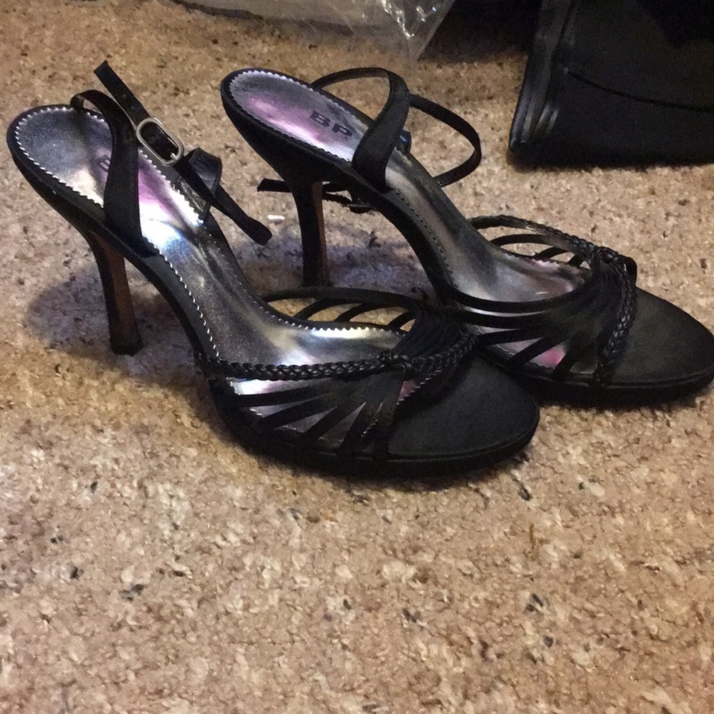 Black heels